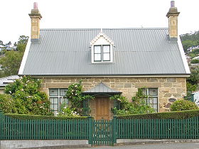 Crescentfield Cottage - Kingaroy Accommodation 0