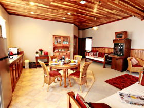 Cable Station Restaurant And Accommodation - Kingaroy Accommodation 1