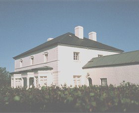 Grove - The - Kingaroy Accommodation 2