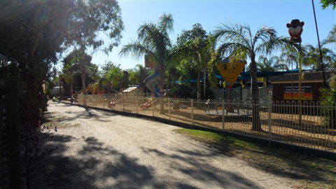 Nathalia Motel And Holiday Park - Kingaroy Accommodation 2