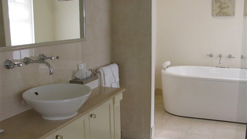 Old Post Office Bed & Breakfast - Kingaroy Accommodation 3