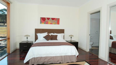 Yering Gorge Cottages - Kingaroy Accommodation 2