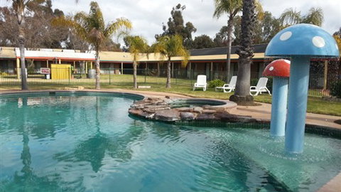 Barooga Country Inn Motel - Kingaroy Accommodation 5