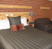 AAT 28 Goldsmith Hotel - Kingaroy Accommodation