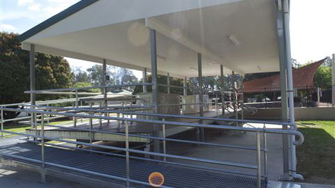 Painters Island Caravan Park - Kingaroy Accommodation 3