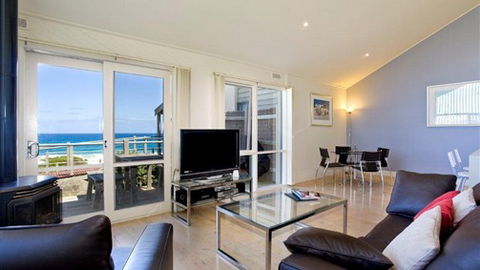 A Great Ocean Road Resort Whitecrest - Kingaroy Accommodation 3