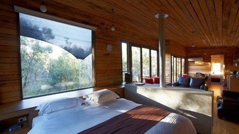 DULC Holiday Cabins - Kingaroy Accommodation 1