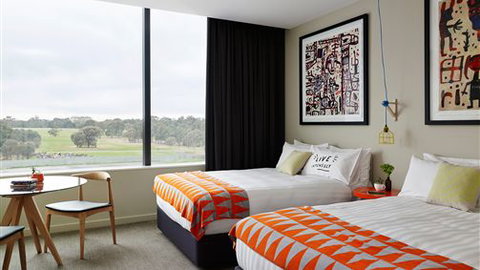 The Larwill Studio - Kingaroy Accommodation 1