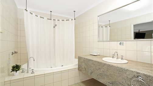 Black Hill VIC Kingaroy Accommodation