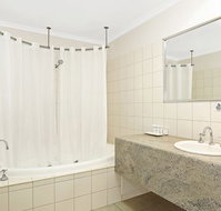 Quality Inn  Suites The Menzies - Kingaroy Accommodation