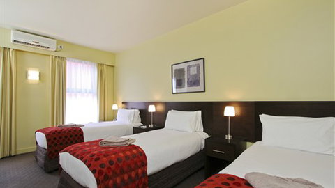 Comfort Inn & Suites City Views - Kingaroy Accommodation 3