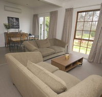 Bowden Cottage - Kingaroy Accommodation