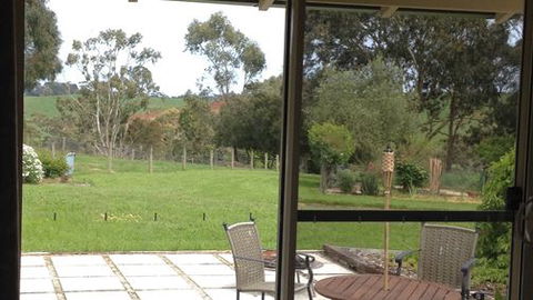 Chestnut Springs - Kingaroy Accommodation 1