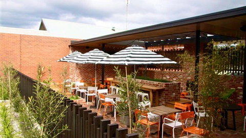 The Western Hotel - Kingaroy Accommodation 2