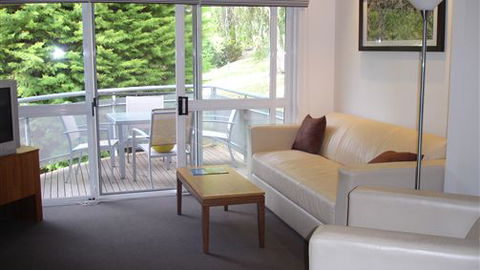 Kunala Chalet - Pinnacle Valley Resort - Kingaroy Accommodation 0