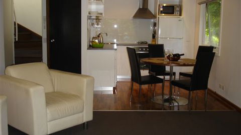 Kunala Chalet - Pinnacle Valley Resort - Kingaroy Accommodation 1