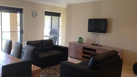 Villa Tarni 17 - Kingaroy Accommodation 7