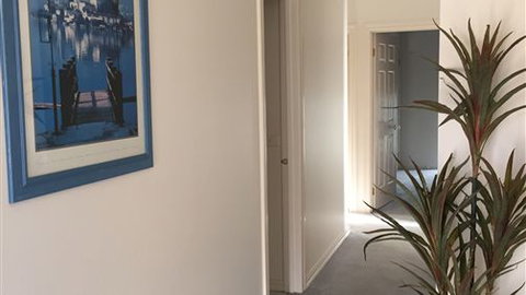 Gregory - Lake Wendouree - Kingaroy Accommodation 4