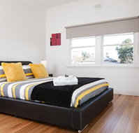 Phyl  May's Luxury Accommodation - Kingaroy Accommodation