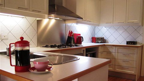 Maydays - Kingaroy Accommodation 6