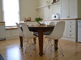 20 Hill Avenue - Kingaroy Accommodation 0