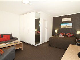 Wilpena Pound Resort - Kingaroy Accommodation 2