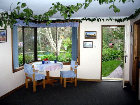 Adelaide Hills Bed & Breakfast Accommodation - Kingaroy Accommodation 0