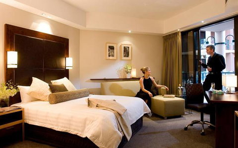 Amora Hotel Riverwalk Melbourne - Kingaroy Accommodation 0