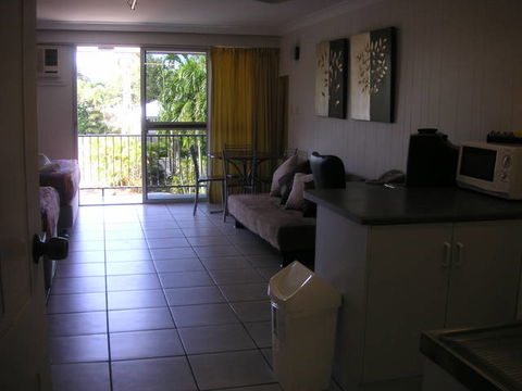 Cairns Holiday Lodge - Kingaroy Accommodation 3