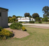 Cummins Community Caravan Park - Kingaroy Accommodation