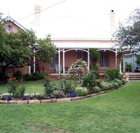 Guy House BB - Kingaroy Accommodation
