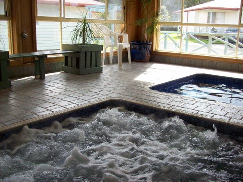 King Point Retreat - Kingaroy Accommodation 0