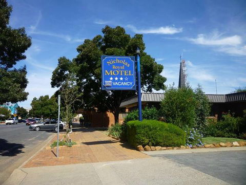 Nicholas Royal Motel - Kingaroy Accommodation 0