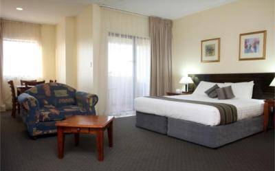Quality Suites Boulevard On Beaumont Hotel - Kingaroy Accommodation 1
