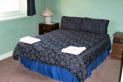 Reid's Guest House - Kingaroy Accommodation 1