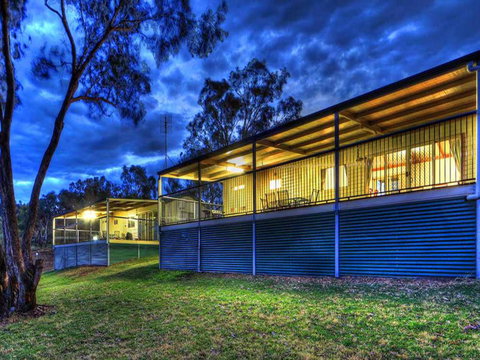Inland Waters Holiday Park Mookerawa Waters - Kingaroy Accommodation 4