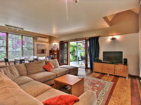 Seaview - Kingaroy Accommodation 125