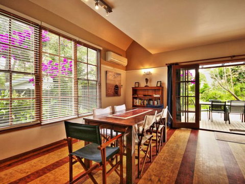 Seaview - Kingaroy Accommodation 126