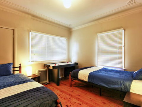 Seaview - Kingaroy Accommodation 130