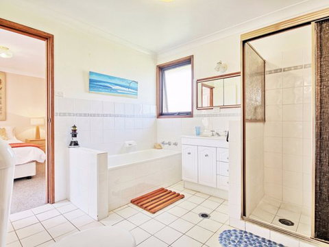 Seaview - Kingaroy Accommodation 151