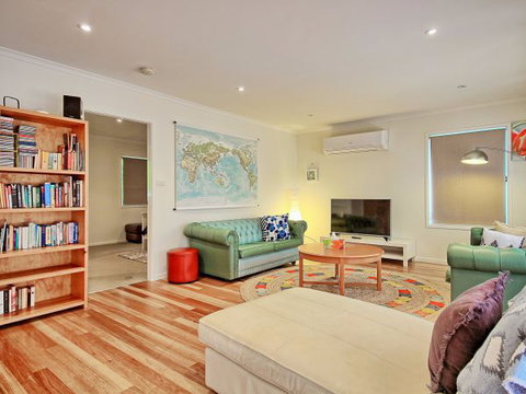 Seaview - Kingaroy Accommodation 194