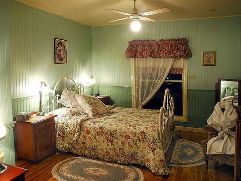 Telegraph Retreat - Kingaroy Accommodation 1