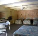 Spanish Lantern Motor Inn Parkes - Kingaroy Accommodation