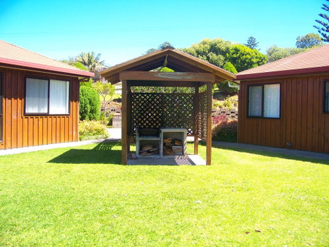 Whispering Pines - Kingaroy Accommodation 2