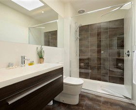 Apartments @ Kew Q105 - Park Avenue Accommodation Group - Kingaroy Accommodation 1