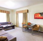 Governor Macquarie Motor Inn - Bathurst - Kingaroy Accommodation