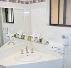 Hilltops Retreat Motor Inn - Young - Kingaroy Accommodation