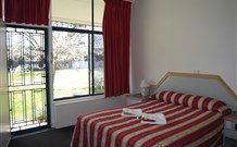 Holbrook Settlers Motel - Holbrook - Kingaroy Accommodation 5