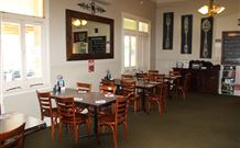 Neath Hotel - Neath - Kingaroy Accommodation 3