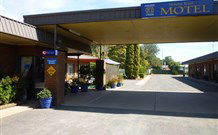 Nicholas Royal Motel - Hay - Kingaroy Accommodation 0